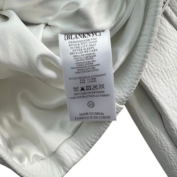 New Women’s BLANKNYC Textured Vegan Leather Moto Jacket with Hood Size XS - Picture 7 of 9